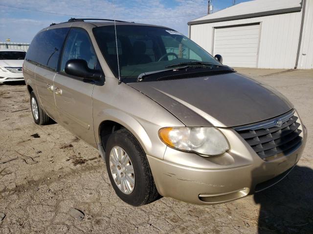 Chrysler Town and c (2005)