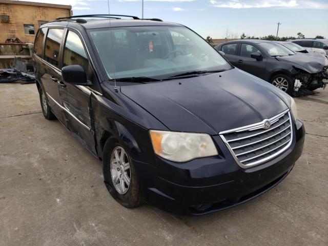 Chrysler Town and c (2010)