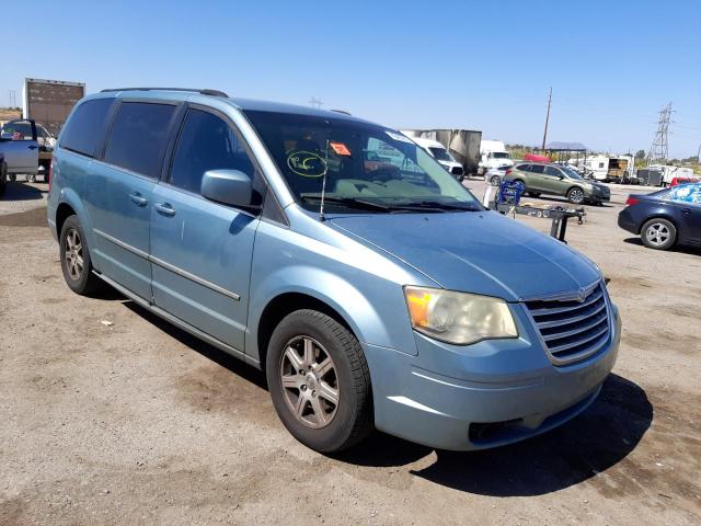 Chrysler Town and c (2010)