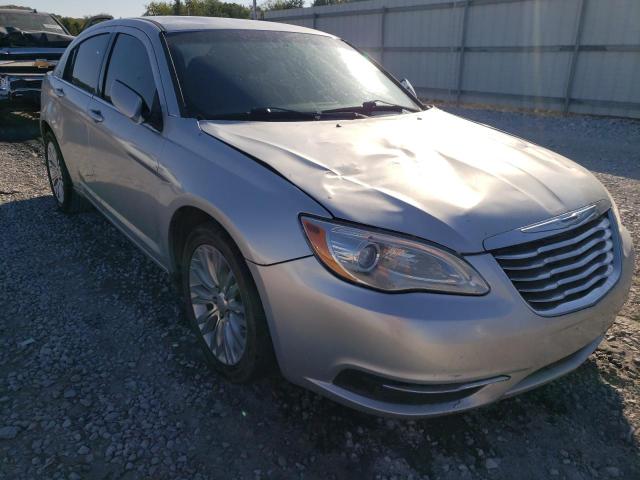 Chrysler 200 lx (2012)