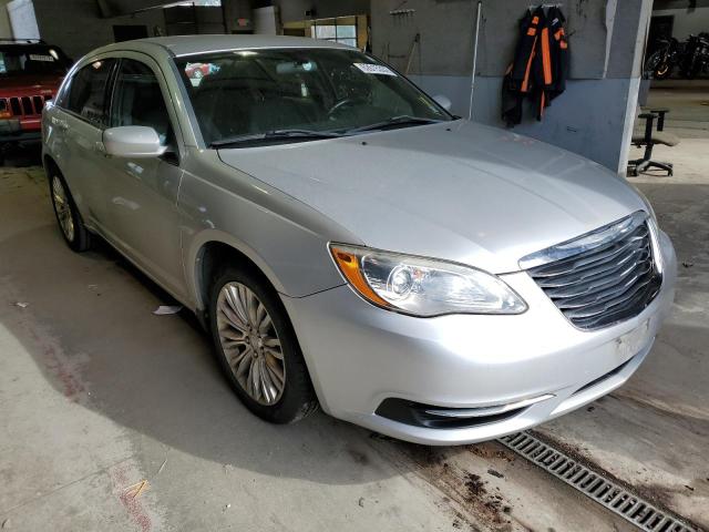 Chrysler 200 lx (2012)