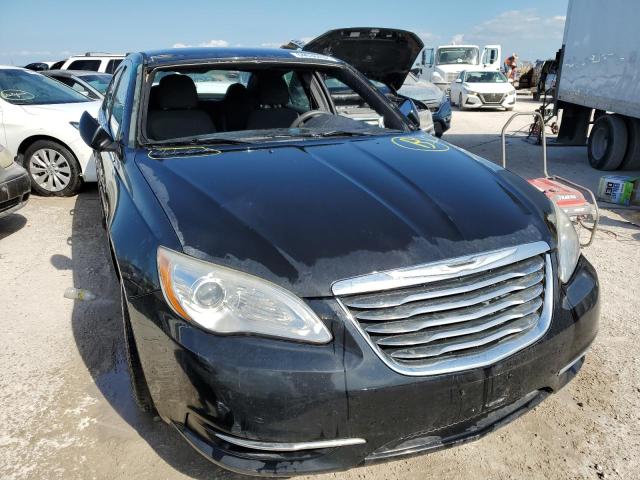 Chrysler 200 lx (2012)