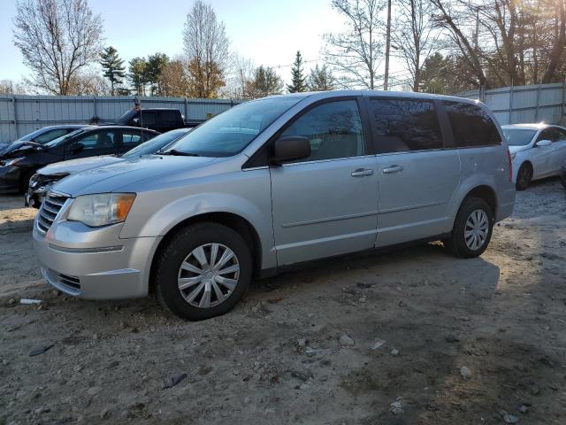 Chrysler Town and c (2010)
