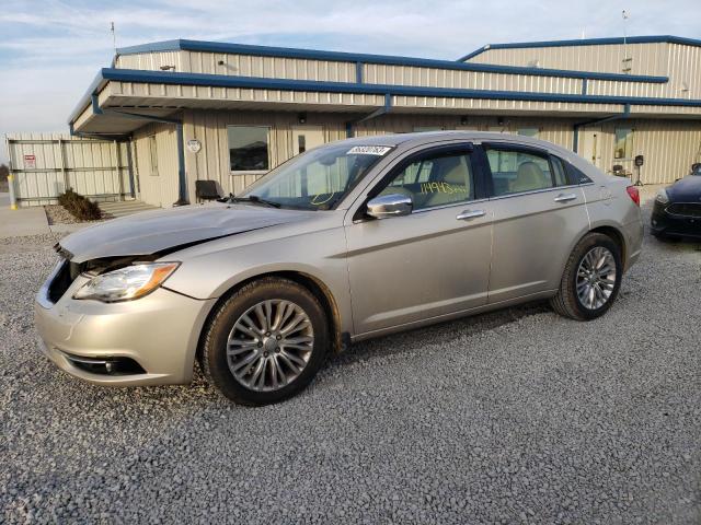 Chrysler 200 limite (2013)