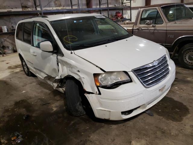 Chrysler Town and c (2010)