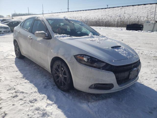 Dodge Dart sxt (2016)