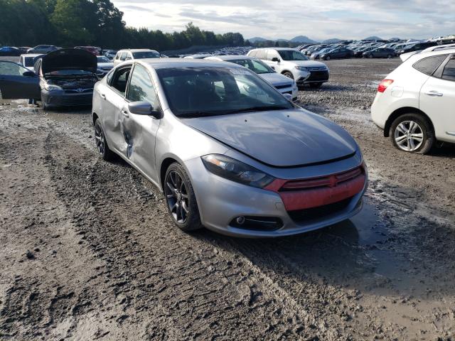 Dodge Dart sxt (2015)