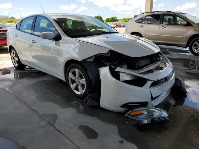 Dodge Dart sxt (2016)