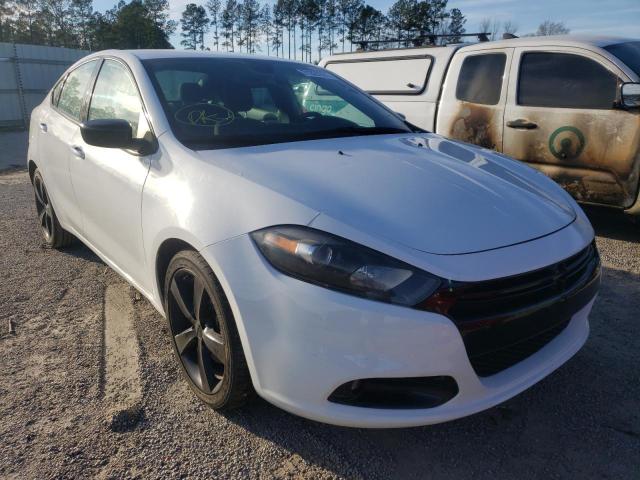 Dodge Dart sxt (2016)