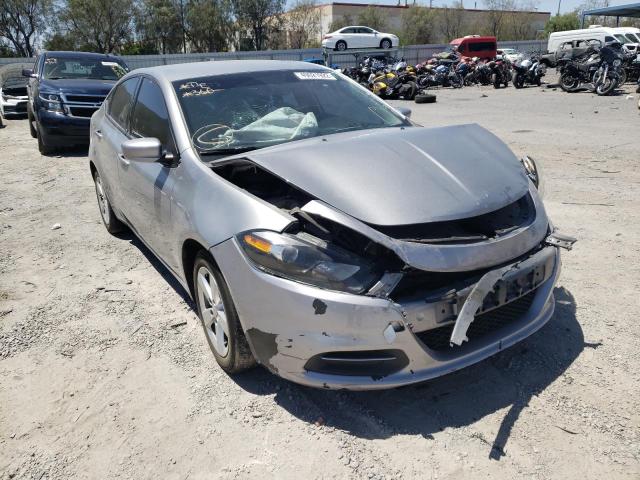 Dodge Dart sxt (2015)