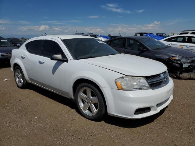 Dodge Avenger se (2013)