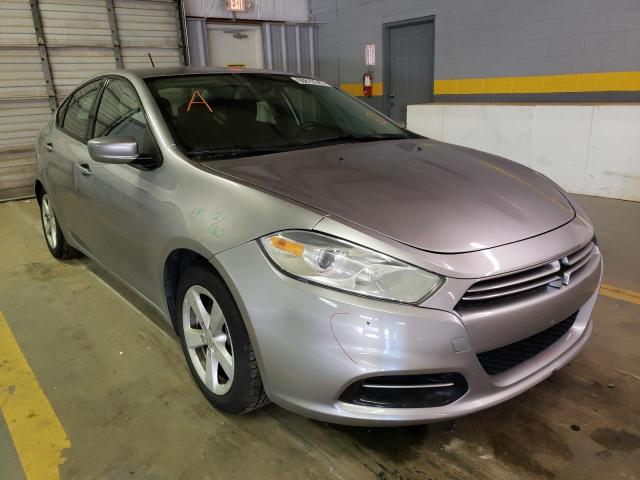Dodge Dart sxt (2015)