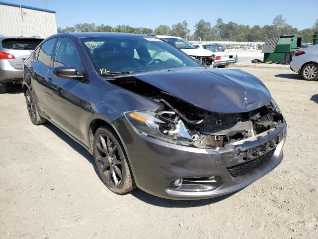 Dodge Dart sxt (2016)