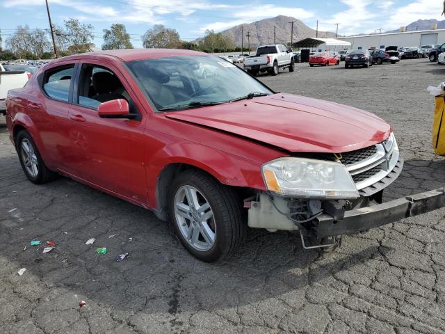 Dodge Avenger sx (2013)