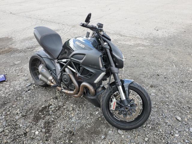 Ducati Diavel (2012)