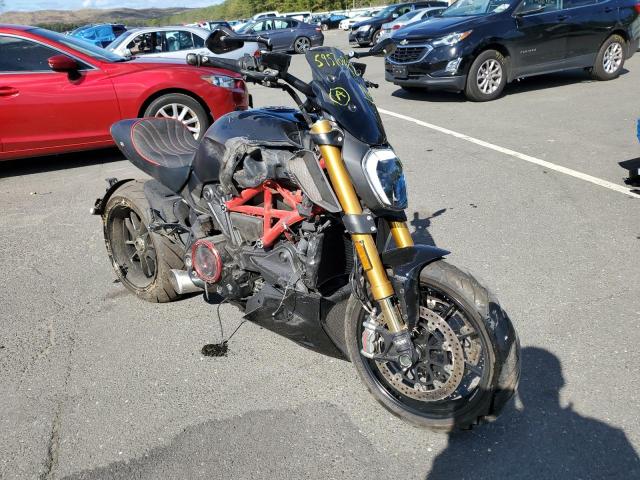 Ducati Diavel 126 (2020)