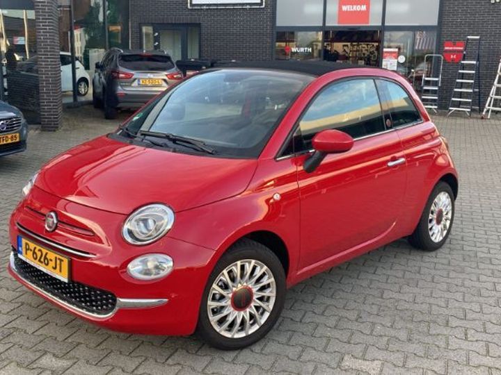 Fiat 500 c (2022)