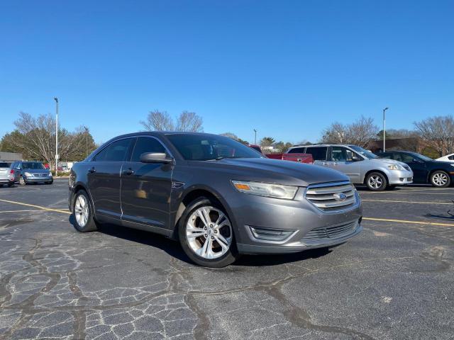 Ford Taurus se (2013)