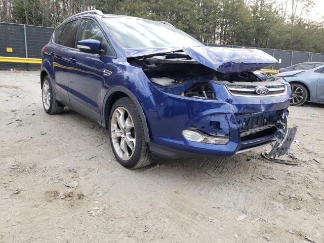 Ford Escape tit (2014)