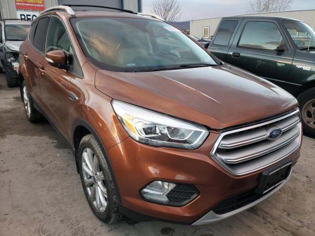 Ford Escape tit (2017)