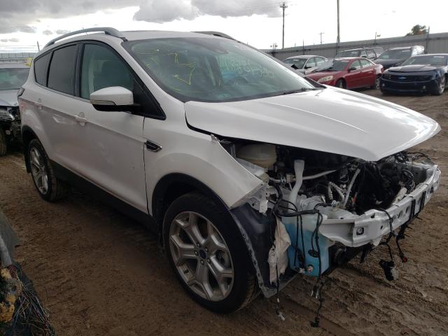 Ford Escape tit (2017)