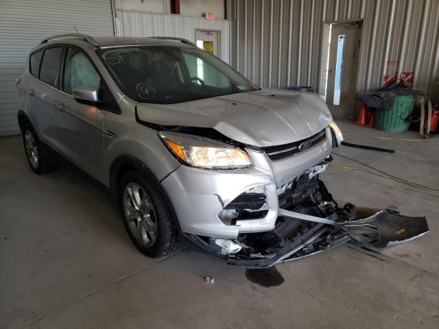 Ford Escape tit (2014)