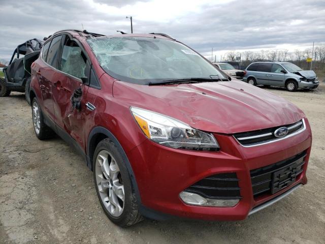 Ford Escape tit (2015)