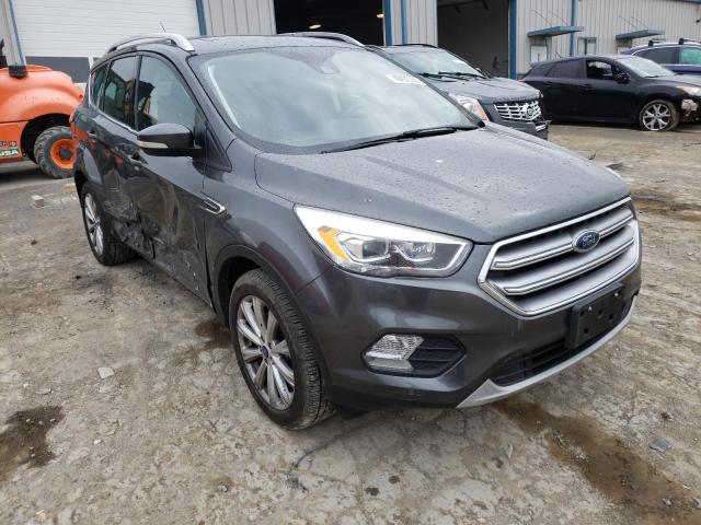 Ford Escape tit (2017)