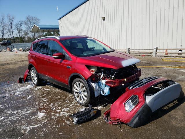 Ford Escape tit (2017)