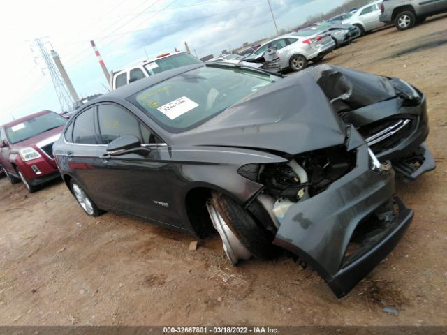 Ford Fusion hybrid (2018)