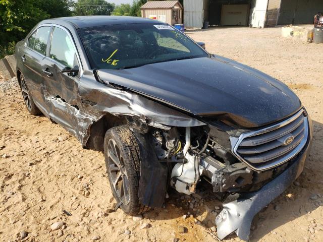 Ford Taurus sel (2015)