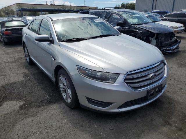 Ford Taurus sel (2015)