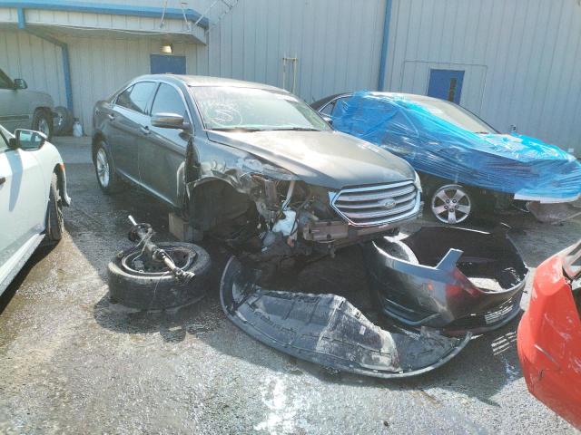 Ford Taurus sel (2017)