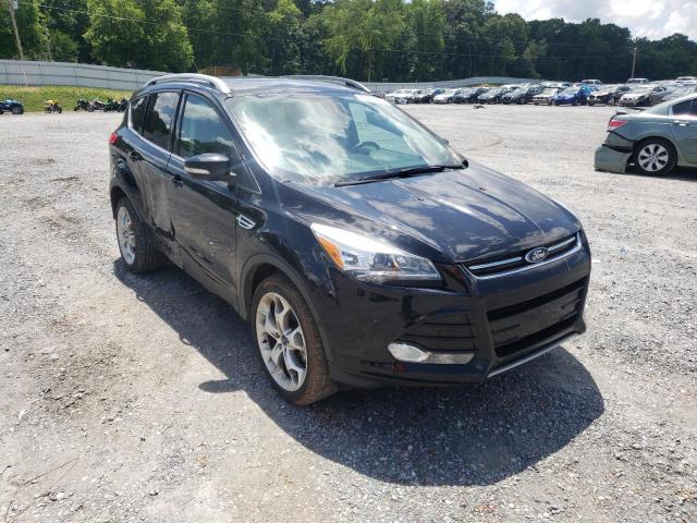 Ford Escape tit (2016)