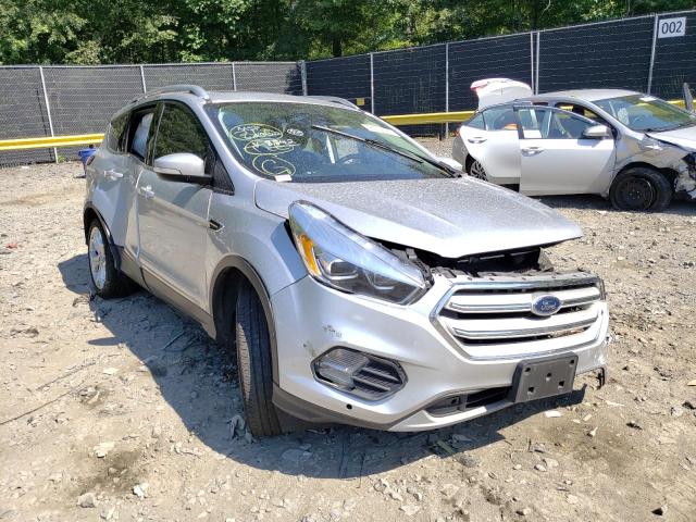 Ford Escape tit (2019)