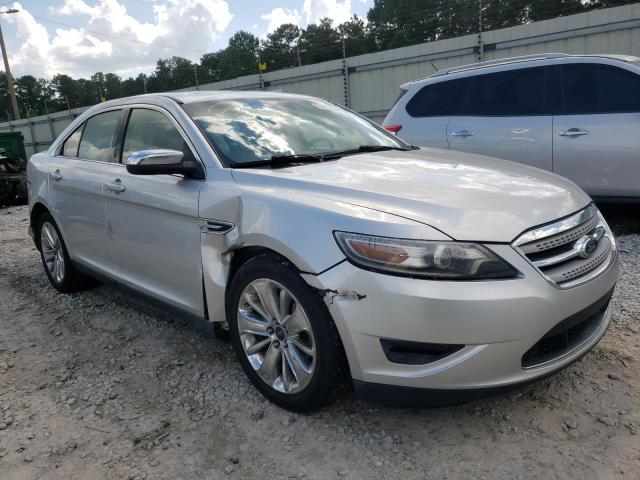 Ford Taurus lim (2010)