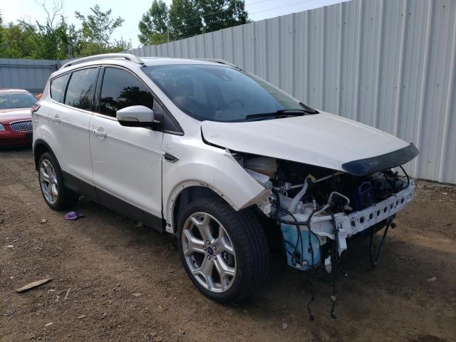 Ford Escape tit (2017)