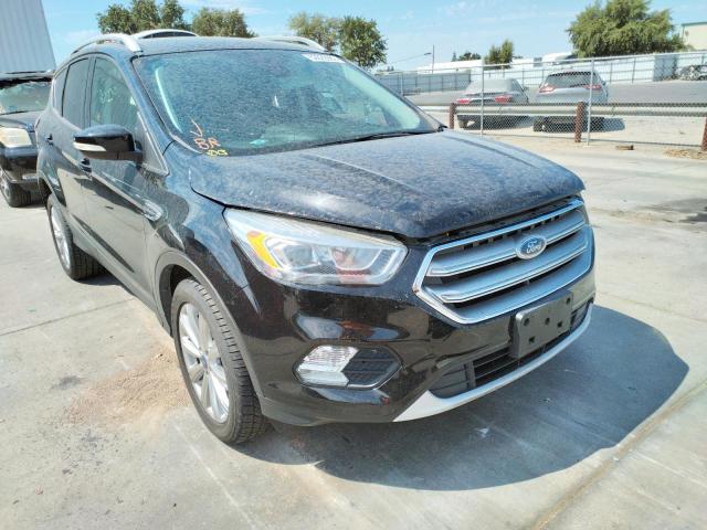Ford Escape tit (2017)
