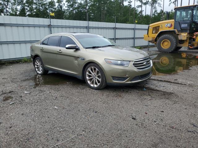 Ford Taurus lim (2013)