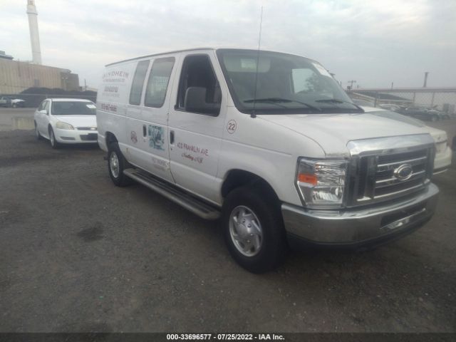 Ford Econoline cargo van (2014)