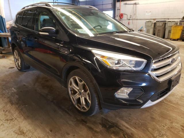 Ford Escape tit (2017)