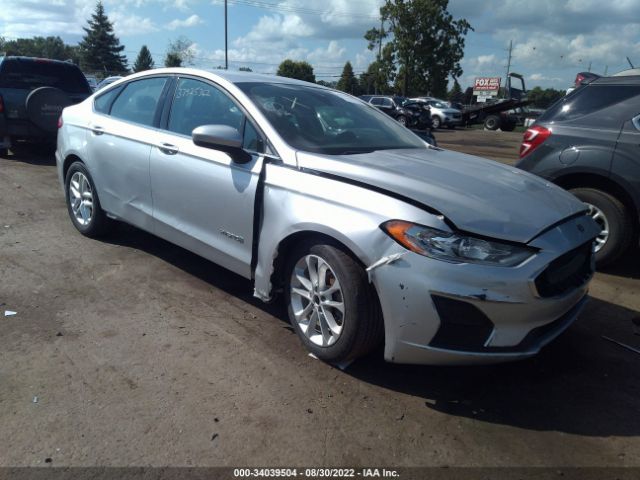 Ford Fusion hybrid (2019)
