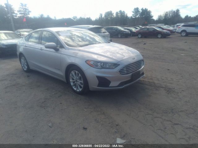 Ford Fusion hybrid (2019)