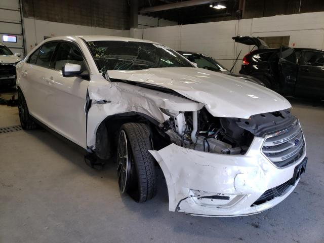 Ford Taurus sel (2017)