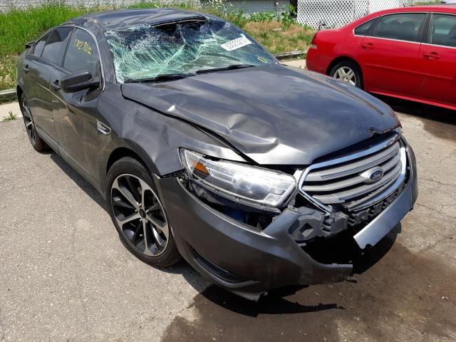 Ford Taurus sel (2015)