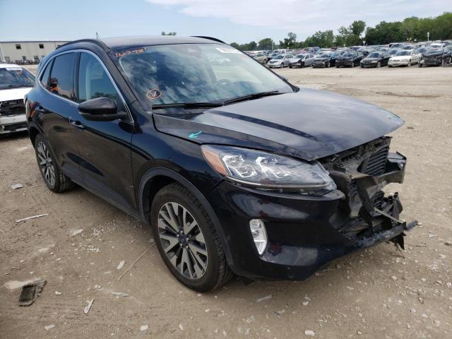 Ford Escape tit (2020)