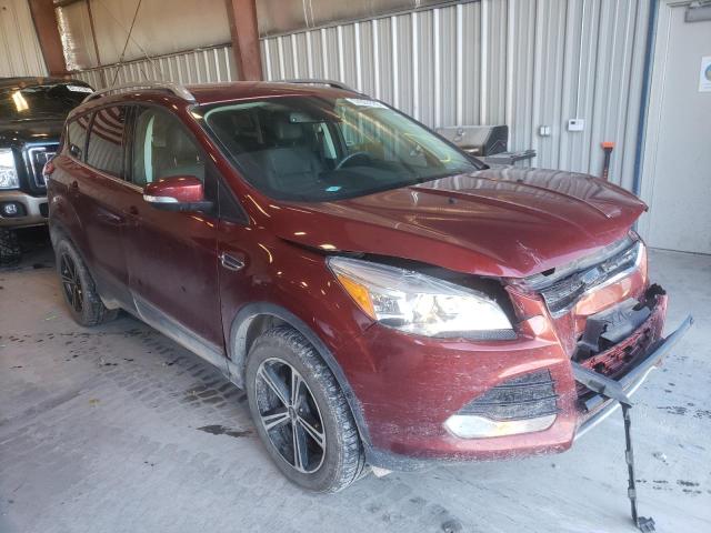 Ford Escape tit (2016)