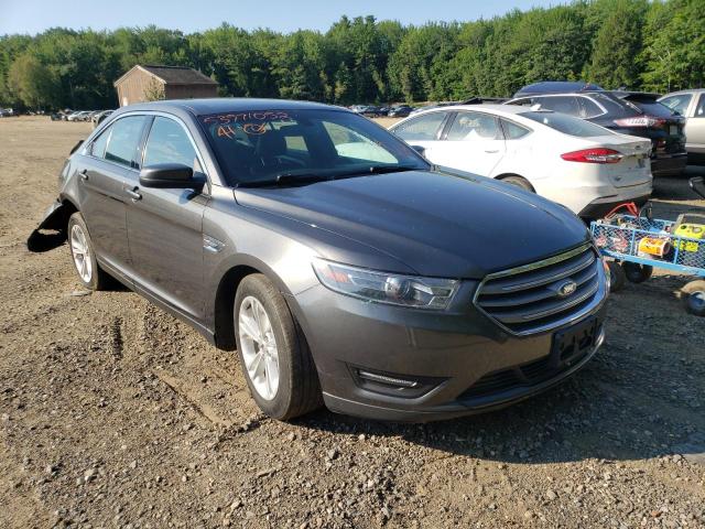 Ford Taurus sel (2015)