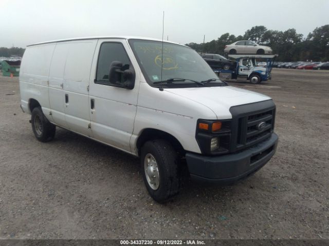 Ford Econoline cargo van (2014)