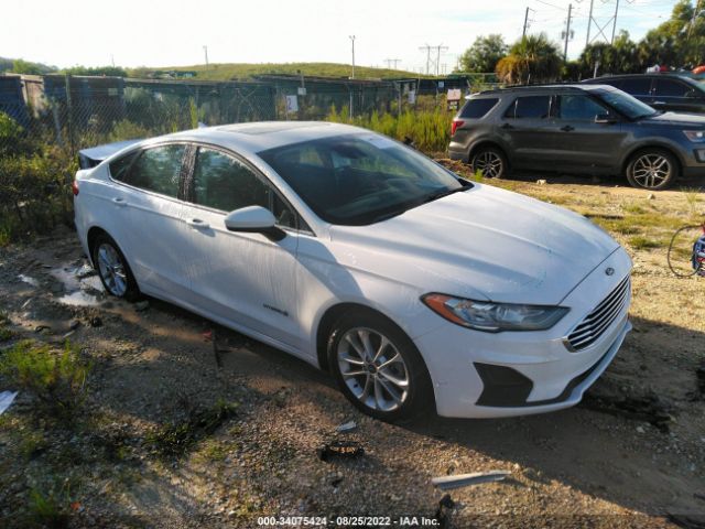 Ford Fusion hybrid (2019)